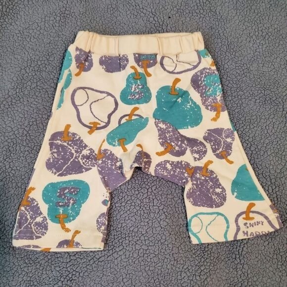 Old Navy Footie Overall & sckoon New York Pants Both Sz 3-6 Months - Picture 4 of 5